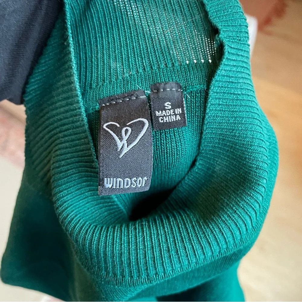 Windsor Green Sheath Dress with Long Sleeves and Mock Neck - Picture 4 of 4